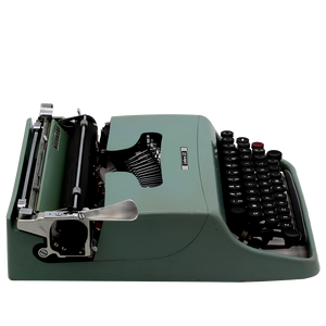 Olivetti Lettera 22 (1950)