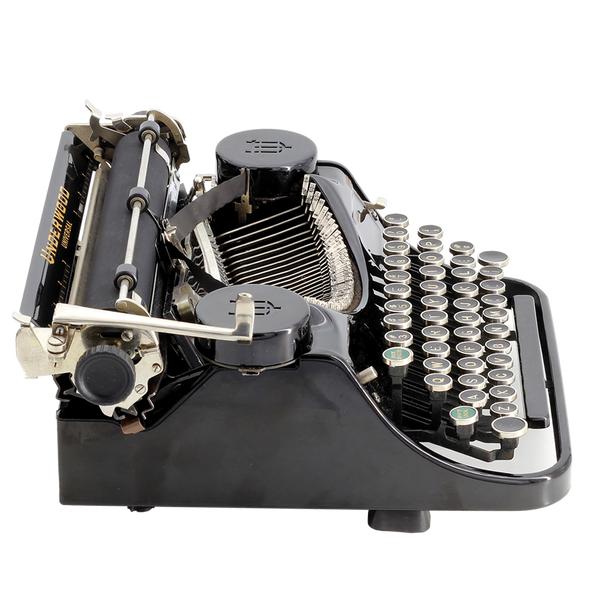 Underwood Universal 1935 - myTypewriter.com